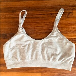 Bombas Women's Gray Bralette. Size  M/L. Never worn.